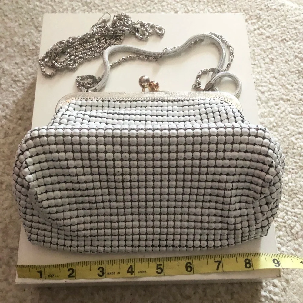 GENUINE Oroton GLOMESH PURSE - Picture 4 of 11